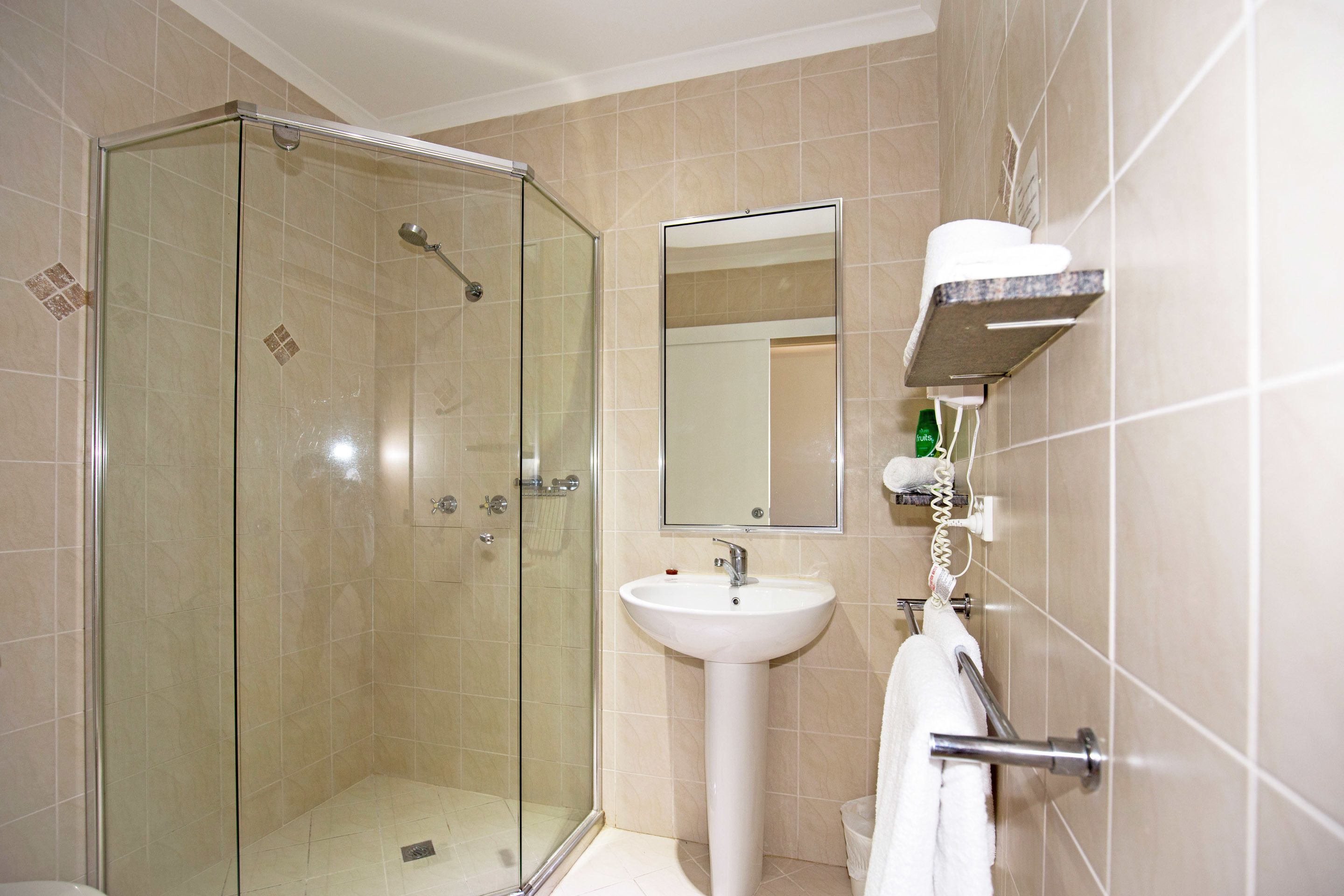 Motel Room | Bathroom | Free toiletries, hair dryer, towels, soap