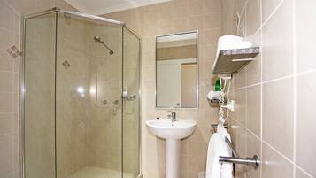 Motel Room | Bathroom | Free toiletries, hair dryer, towels, soap