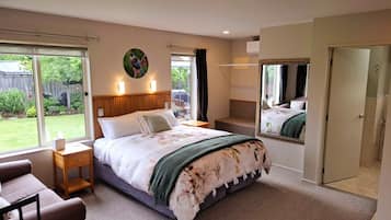 Superior Studio, Non Smoking, Kitchenette (Tui Room) | Premium bedding, individually decorated, individually furnished