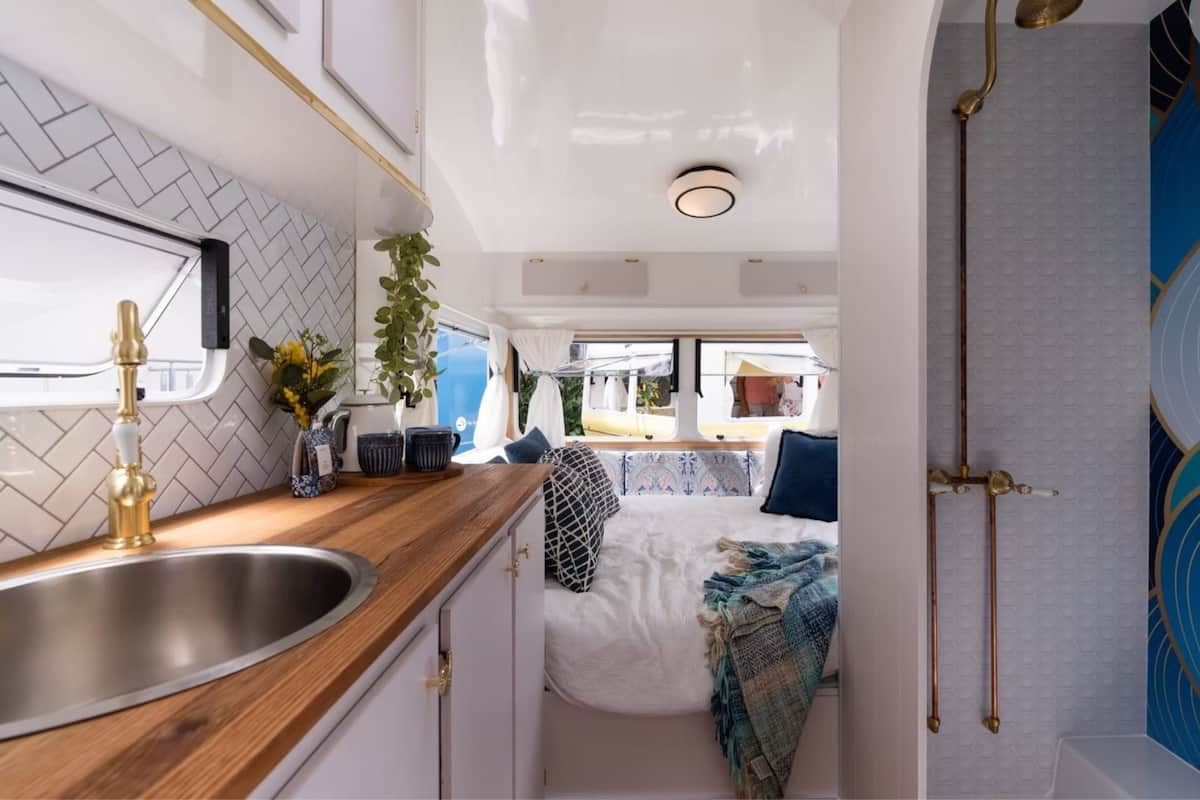 Retro Glamping Vans (2 Berth) | 1 dormitorio
