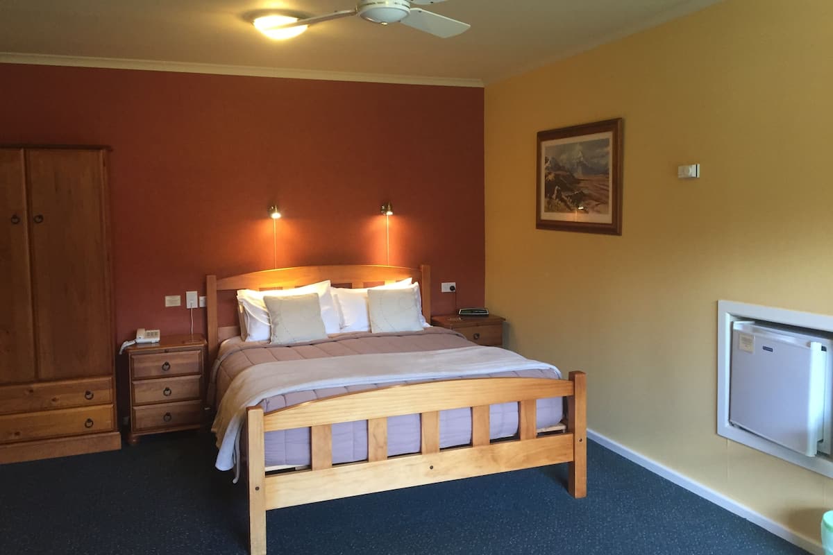 Deluxe Studio, Non Smoking, Balcony (Deluxe Queen Studio)