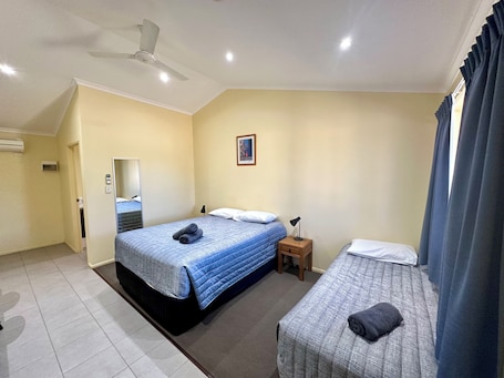 Deluxe Room, Non Smoking (Deluxe Twin Room). Moura Motel