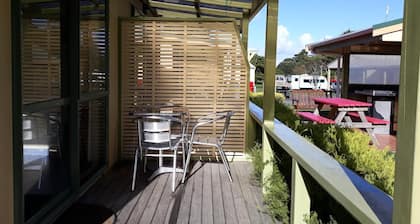 Whatuwhiwhi TOP 10 Holiday Park