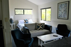 Seaview Villa 14 | Living room