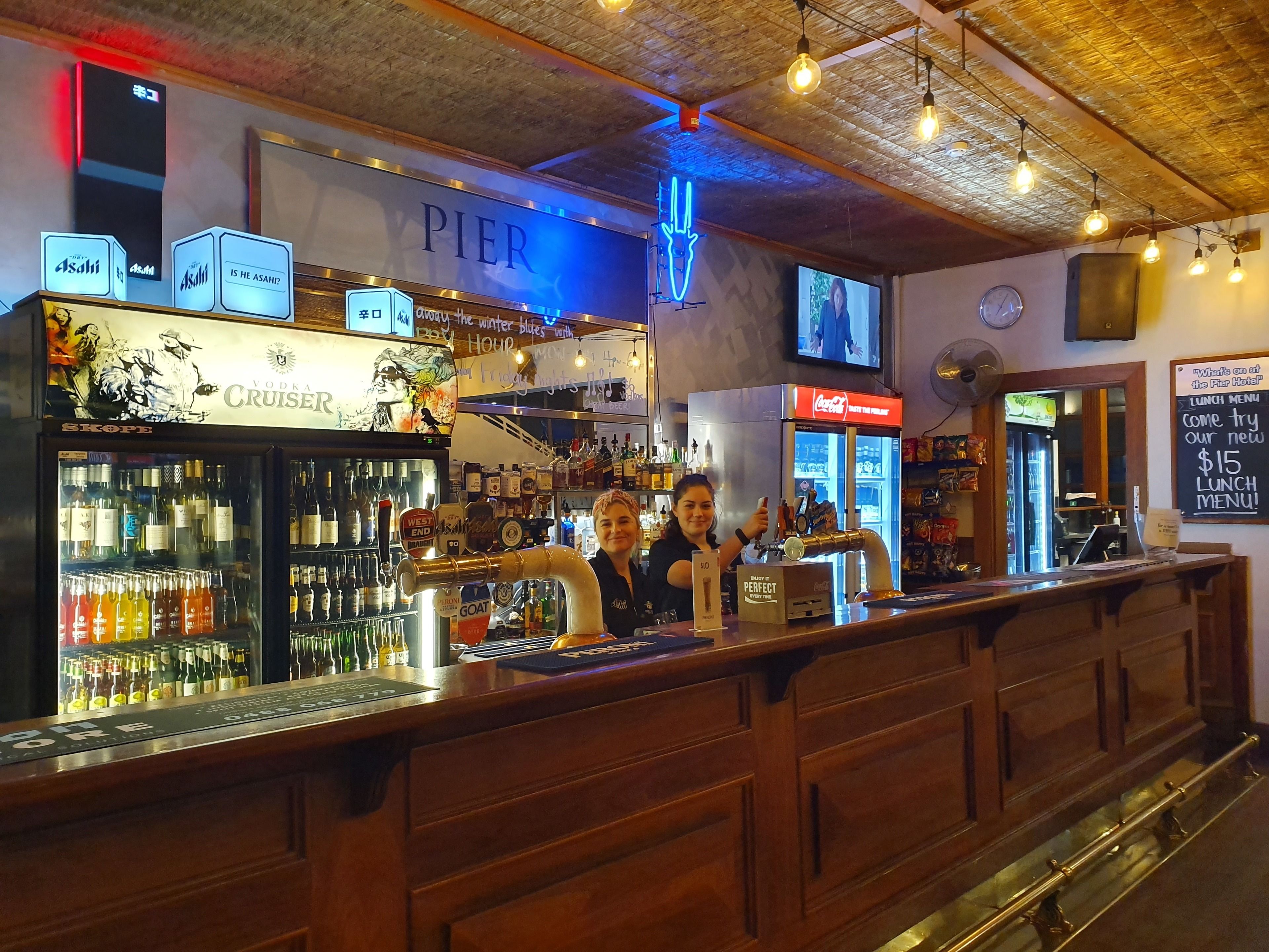 Bar (in der Unterkunft)