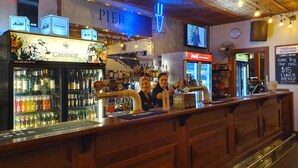 Unclassified image, 5 of 45, button - Port Lincoln Pier Hotel (Port Lincoln)