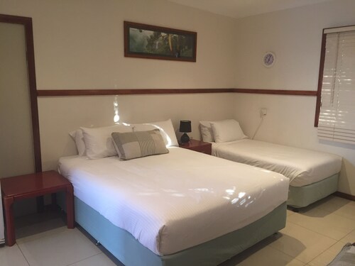 Across Country Motor Inn Dubbo