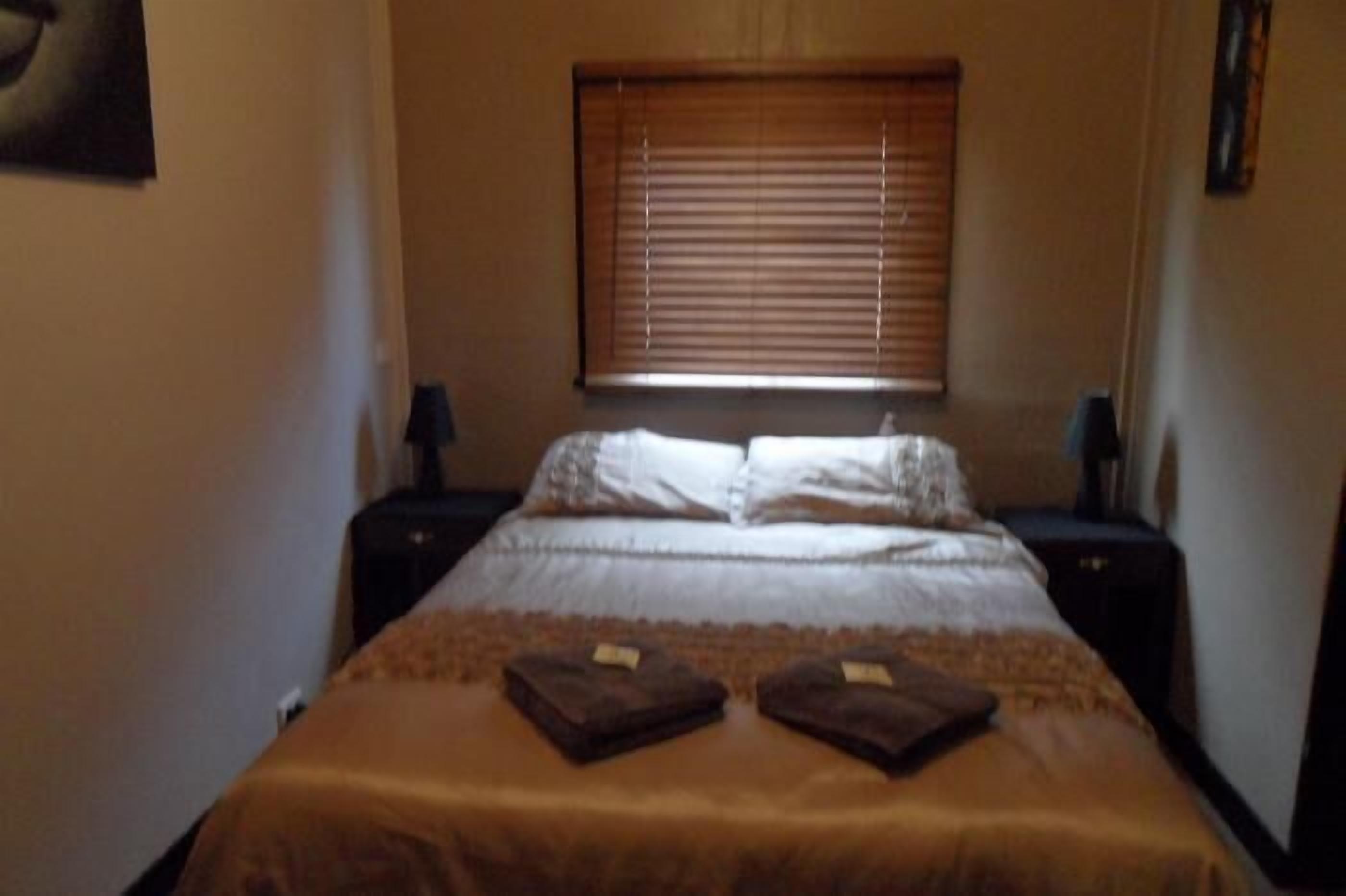 iron/ironing board, free wifi