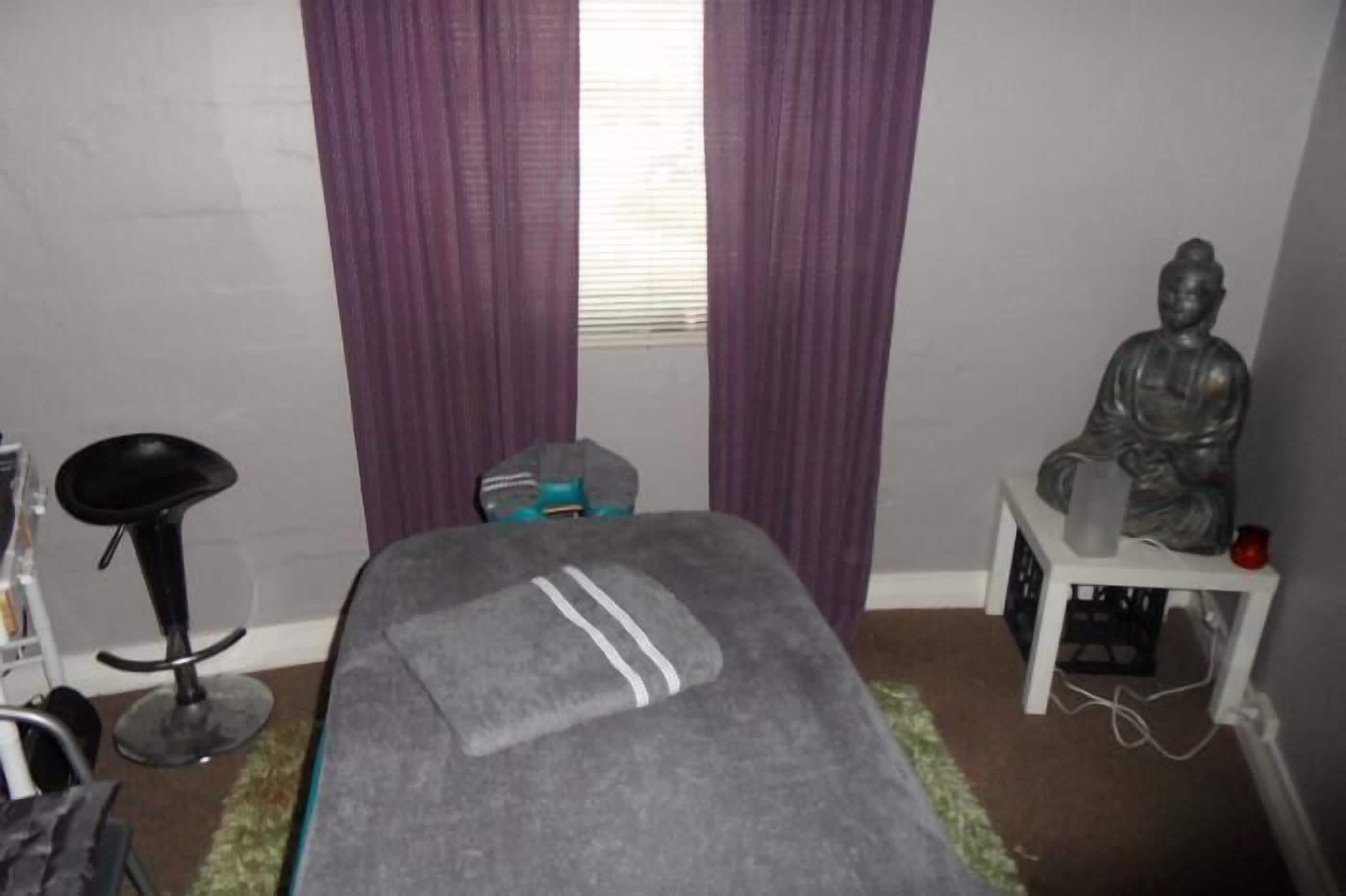 iron/ironing board, free wifi