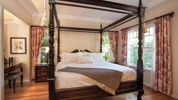 Premium bedding, bed sheets