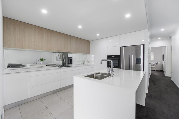 Deluxe Apartment | Private kitchen