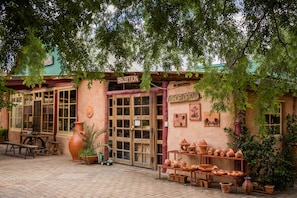 Reception - Barkala Farmstay (Dandry)