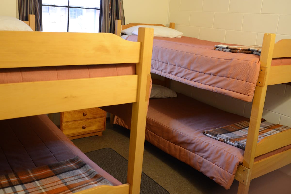 4 Bed Mixed Dormitory | Cots/infant beds, rollaway beds, free WiFi