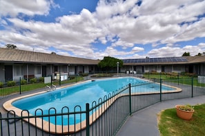 Outdoor pool, pool loungers