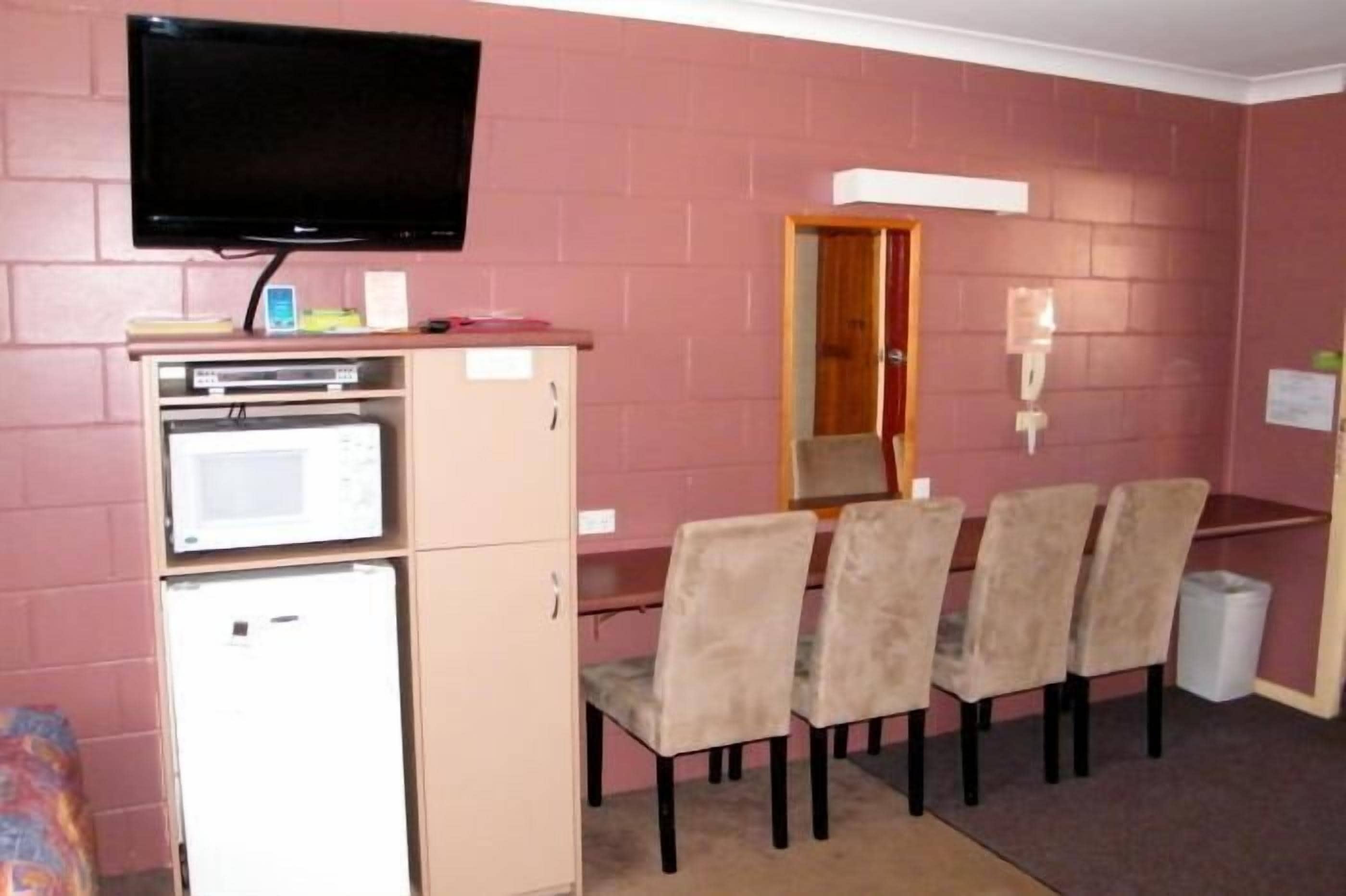 Kühlschrank, Wasserkocher