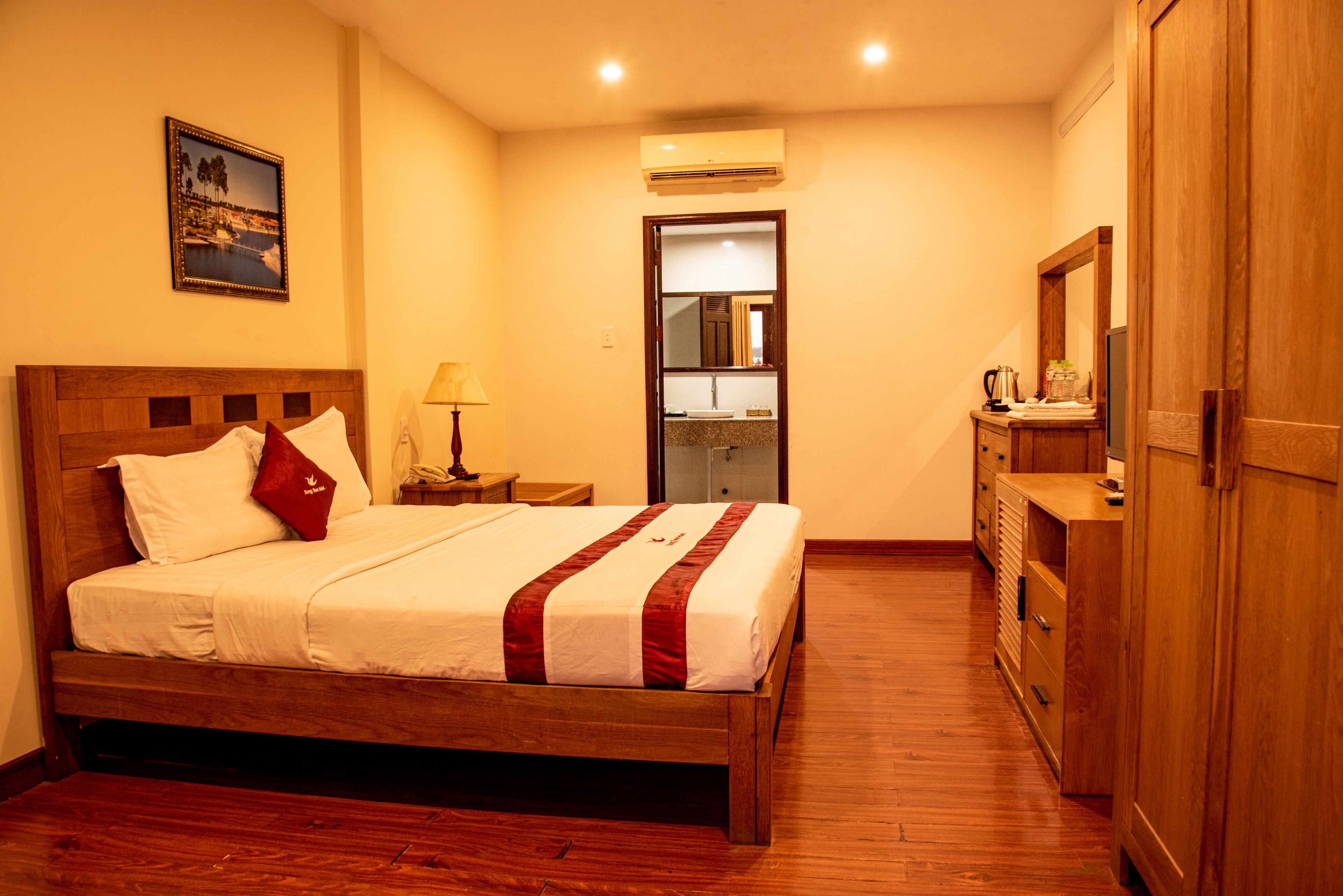 Superior Double or Twin Room, Balcony, River View | Minibar, desk, laptop workspace, free WiFi
