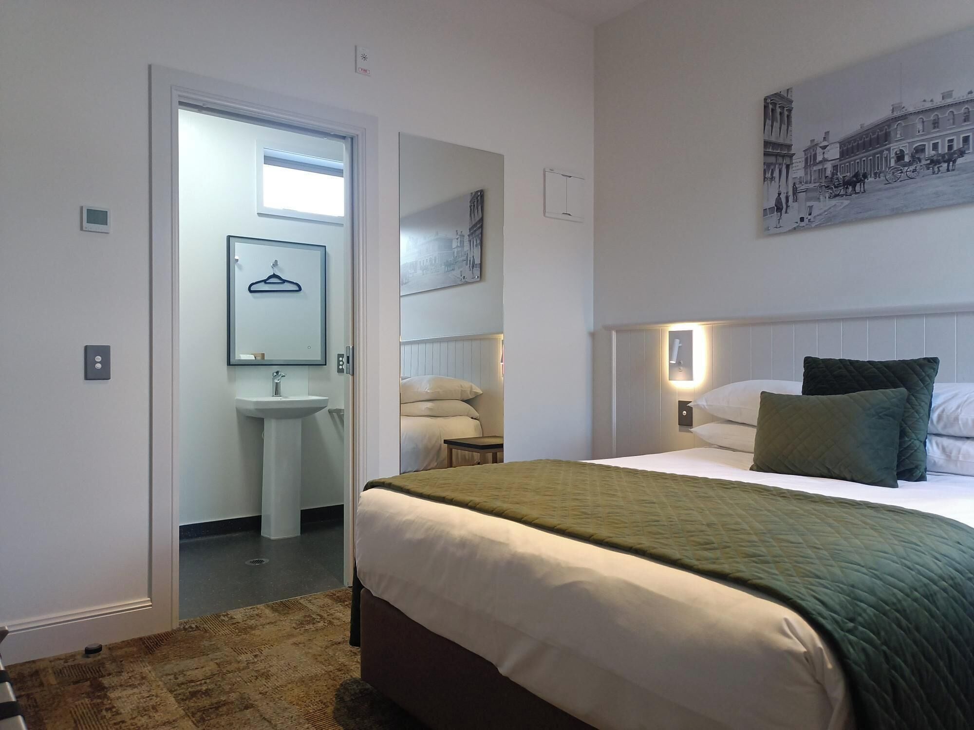 Economy Double Room