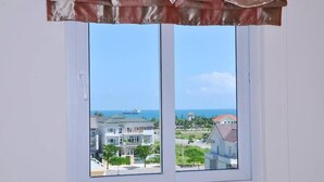 Ảnh chưa phân loại, 4 trong số 52 ảnh, nút