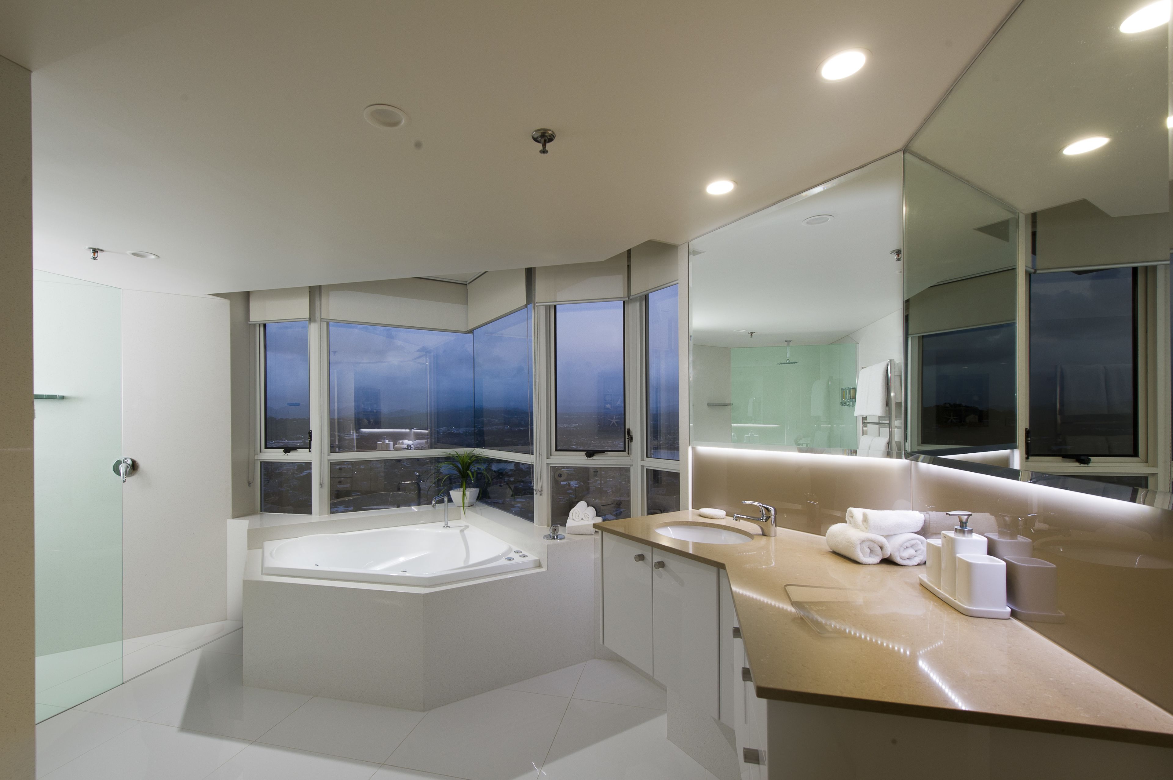 Photo - 2nd Avenue Beachside Apartments