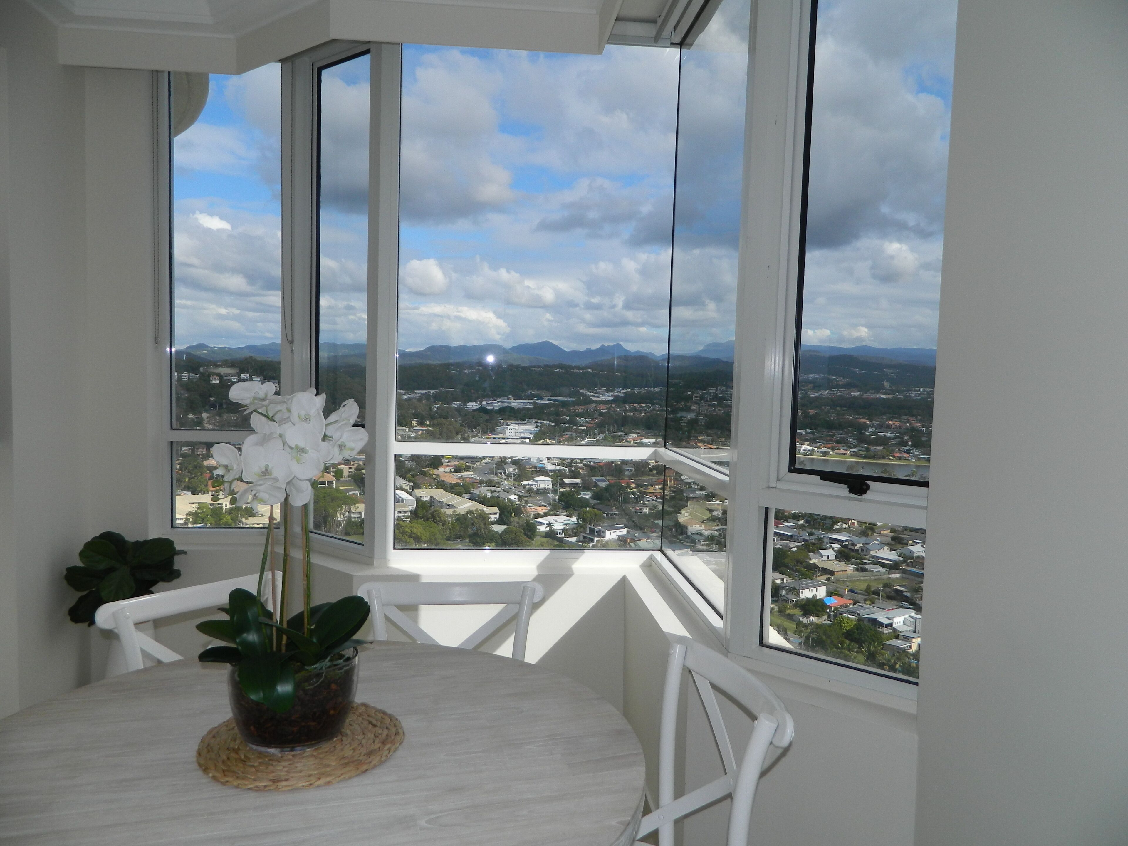 2nd Avenue Beachside Apartments — image 13