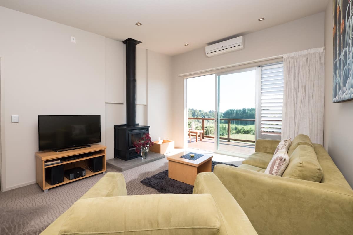 Phòng Suite Tiêu chuẩn, 1 phòng ngủ, không hút thuốc, bếp (Penthouse) | Phòng cách âm, nôi (giường cho trẻ sơ sinh) miễn phí 