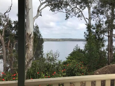 Regatta Point Holiday Park