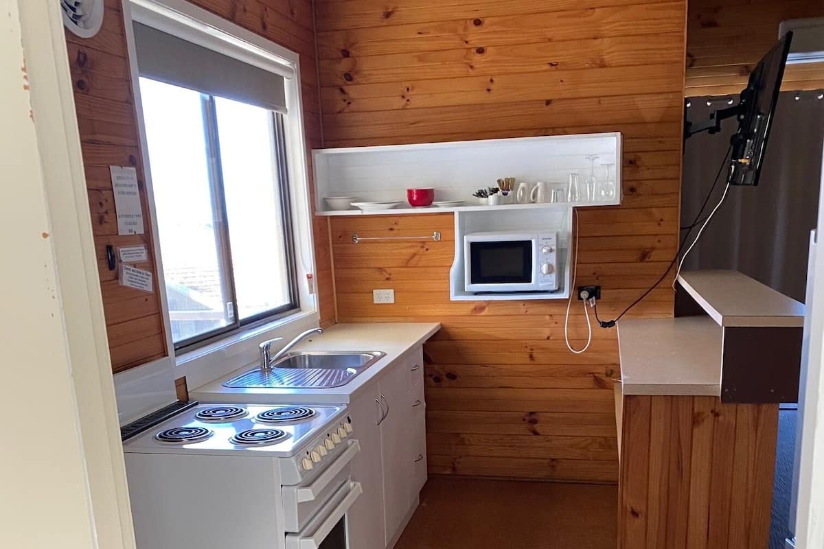 Bungalow Standard, 1 camera da letto | Cucina privata | Frigorifero, macchina per tè/caffè, bollitore elettrico