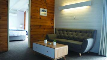 Deluxe Bungalow, 2 Bedrooms | Living area