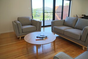 Superior Bungalow, 2 Bedrooms | Living area | LCD TV, DVD player - Bicheno by the Bay (Bicheno)