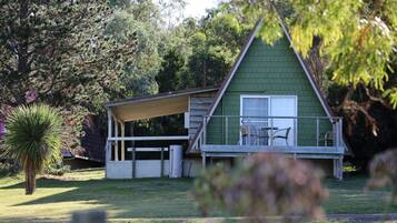 Deluxe Bungalow, 1 Bedroom | Terrace/patio