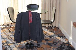 Dining - Whale Motor Inn and Restaurant (Narooma)