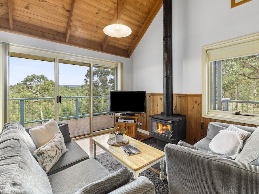 Superior Cottage 2 Couples | Living area