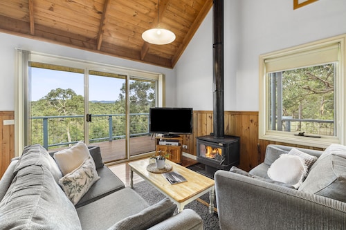 Lorne Bush House Cottages & Eco Retreats