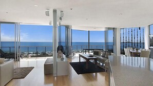 Leilighet – premium, flere soverom, kjøkken (Penthouse-3Bed 3Bath - 2N) | Oppholdsområde