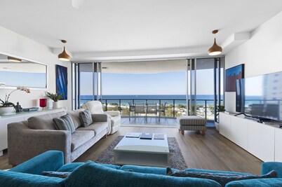 Silver Sea On Sixth Resort