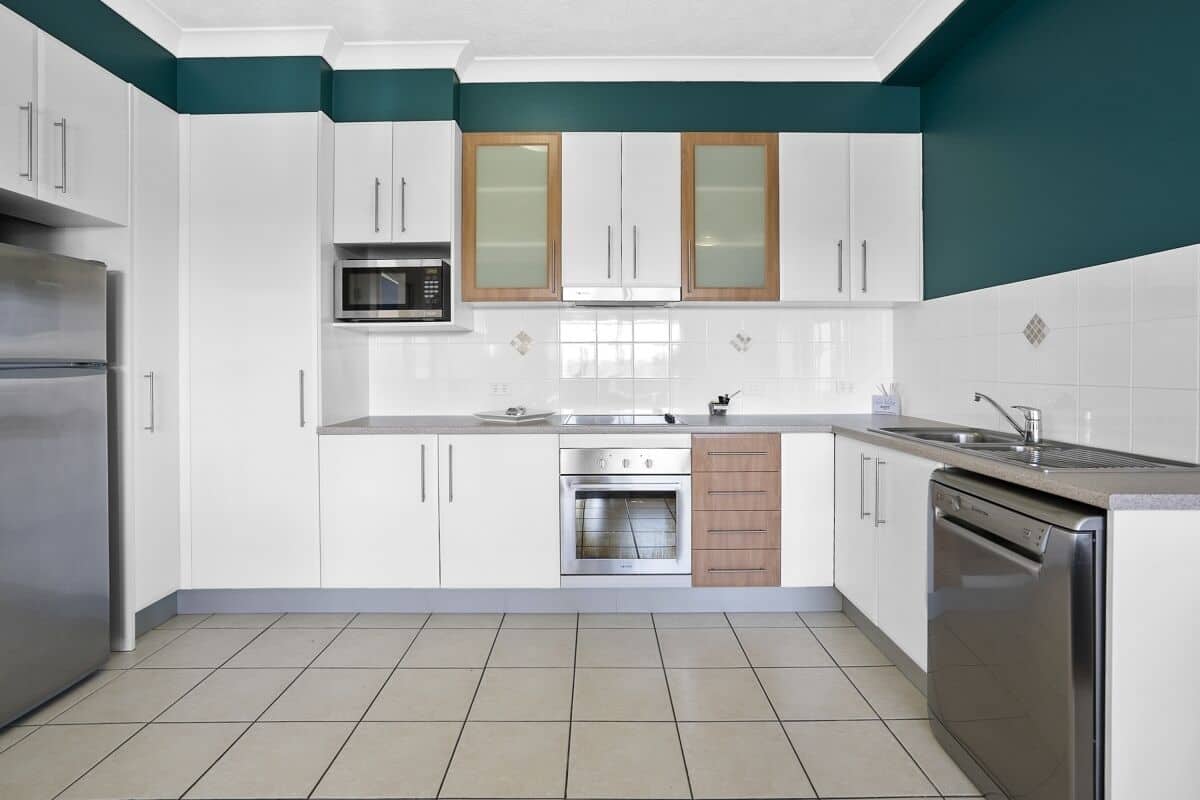 Apartment, 2 Bedrooms | Private kitchen | Fridge, microwave, coffee/tea maker, electric kettle