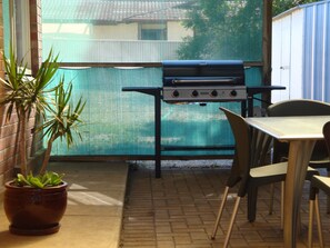 Aire de pique-nique/barbecue