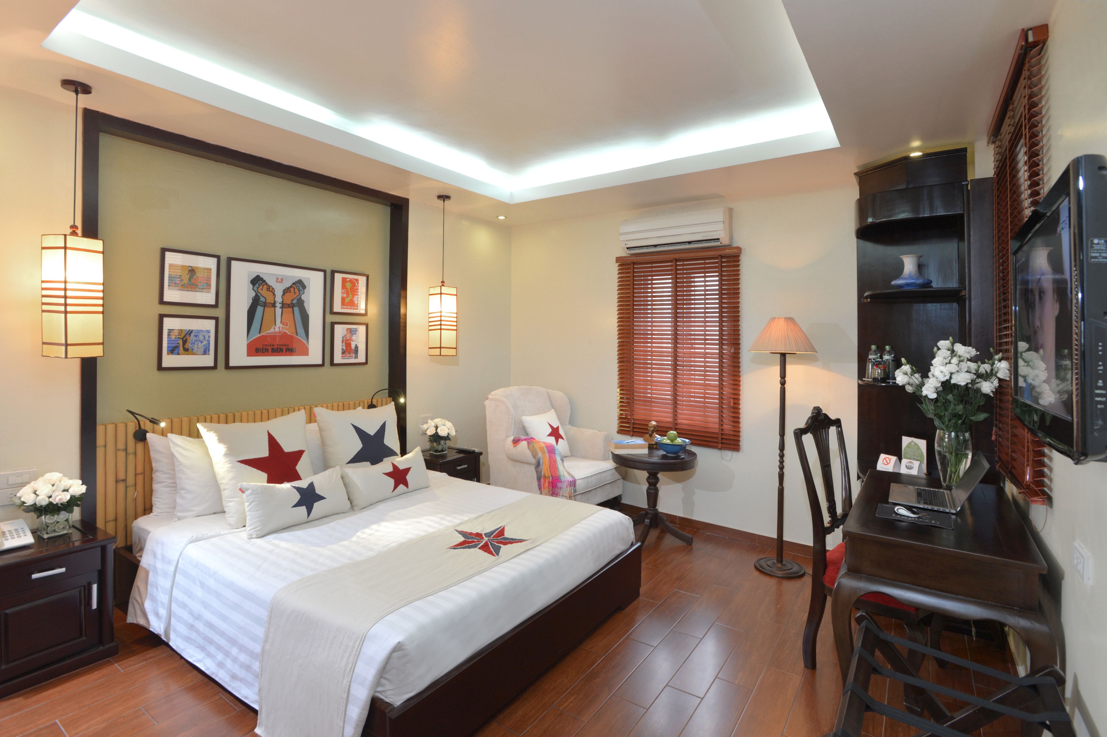 minibar, in-room safe, individually decorated, blackout curtains