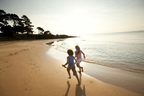 Children’s play area – outdoor - NRMA Phillip Island Beachfront Holiday Park (Cowes)