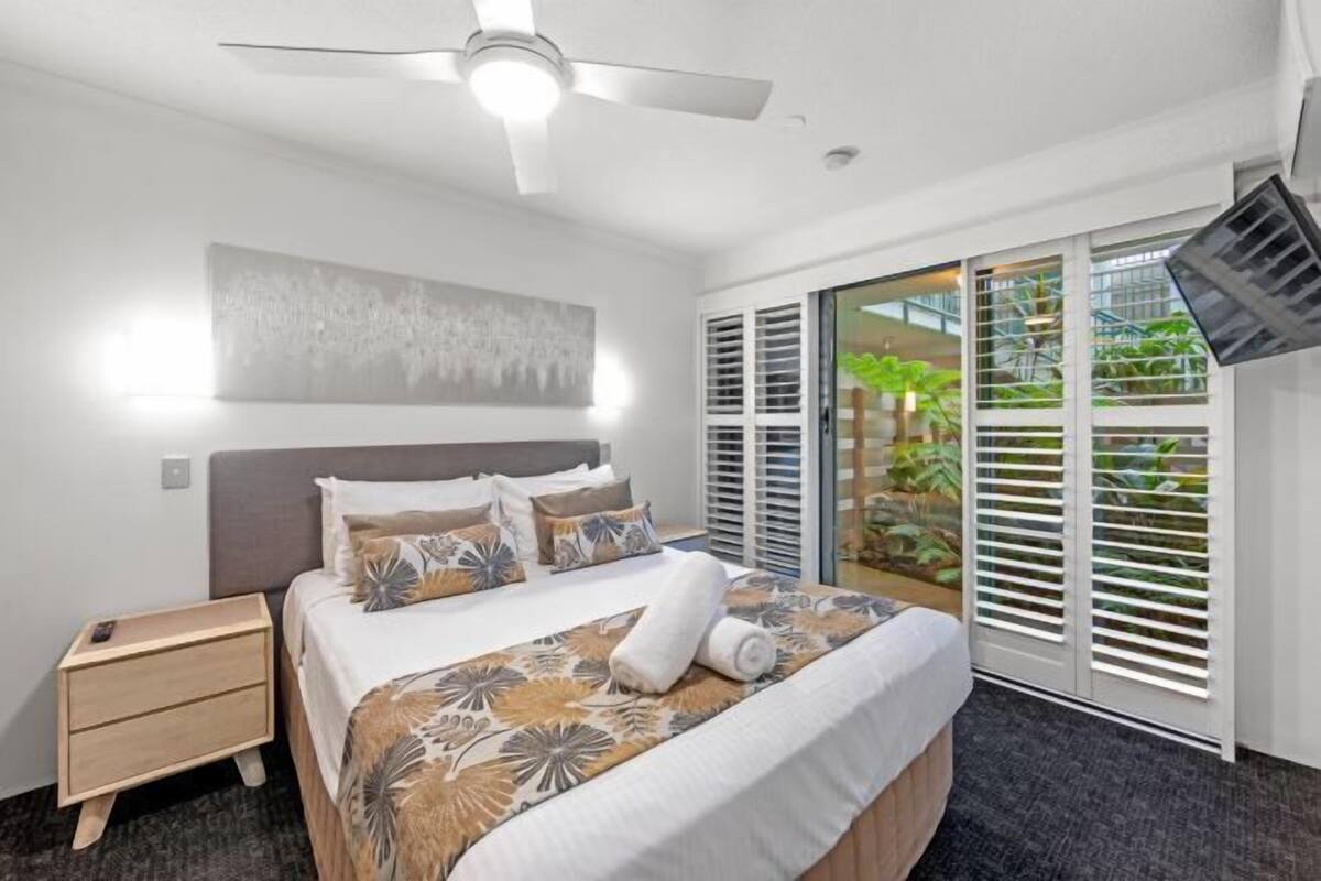 Decoración personalizada, muebles diferentes y escritorio