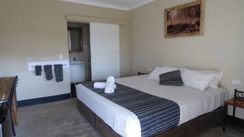 Habitació doble estàndard, 1 llit de matrimoni | Vista des de l'habitació