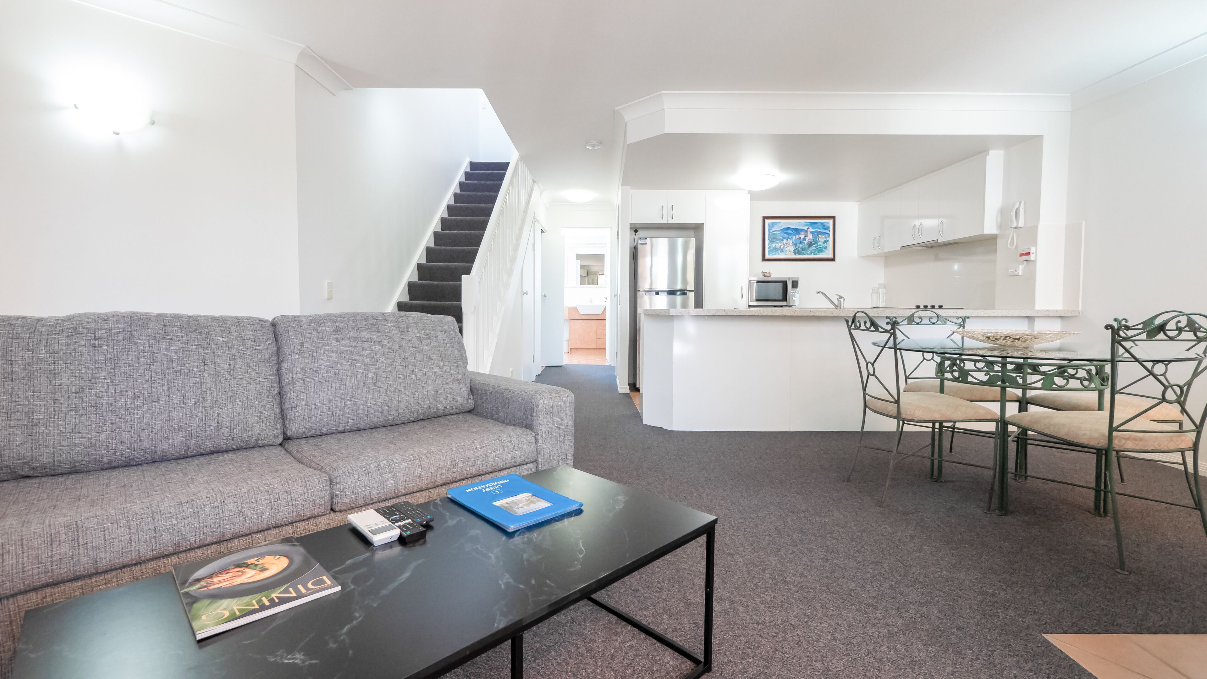 Burleigh on the Beach Holiday Apartments — image 16