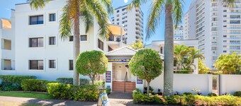 Burleigh on the Beach Holiday Apartments