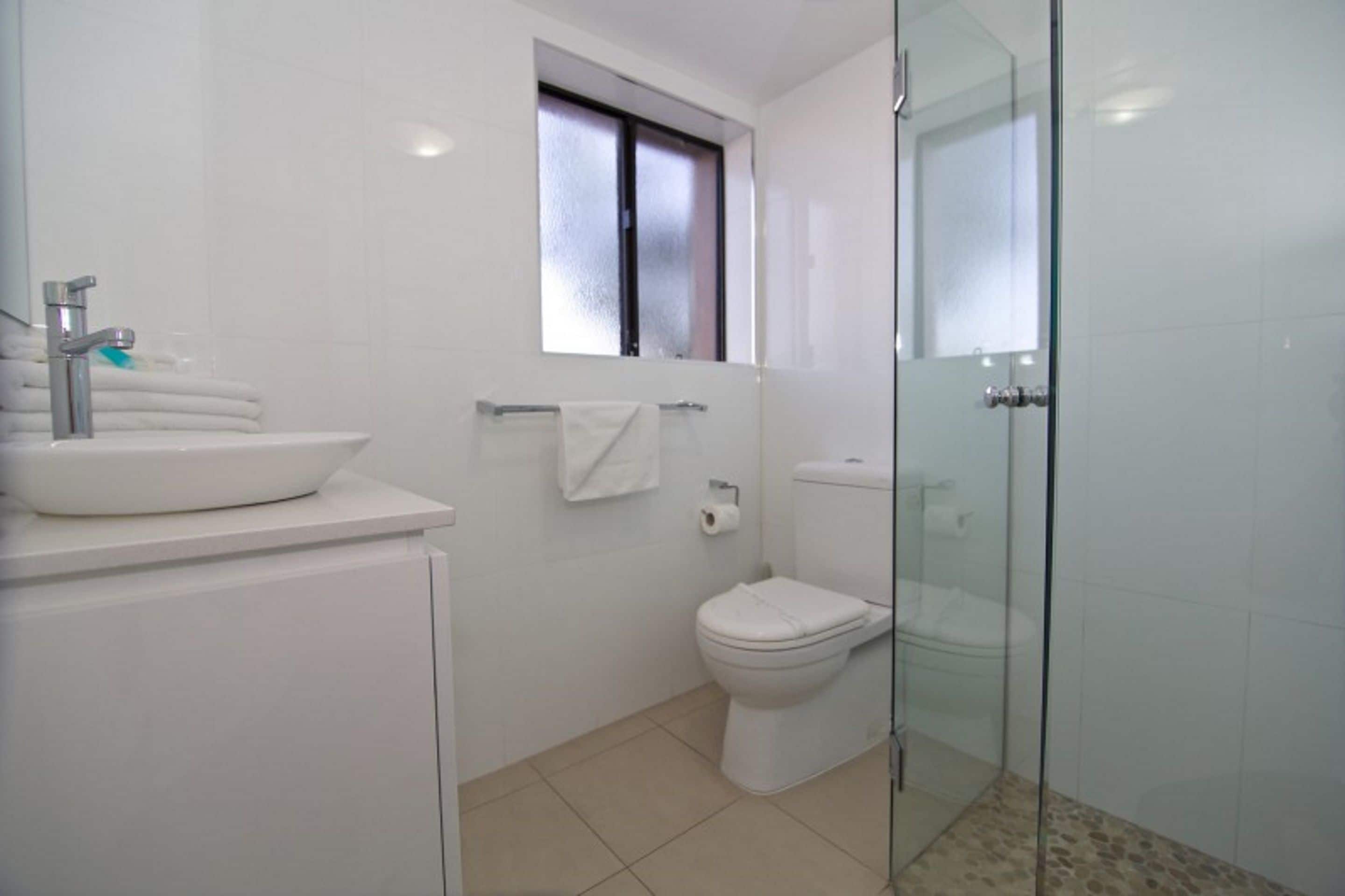 Burleigh on the Beach Holiday Apartments — image 21