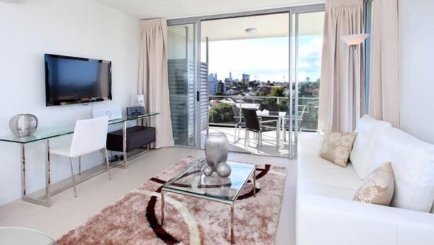 Interior - P A Apartments (Woolloongabba)