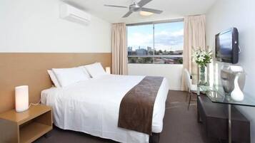 Desk, iron/ironing board, free WiFi, bed sheets