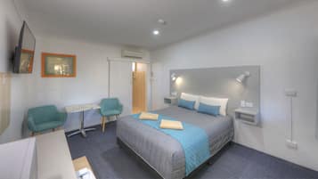 Standard Suite | 2 bedrooms, individually furnished, iron/ironing board, free WiFi