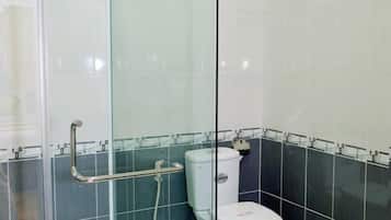 Shower, free toiletries, hair dryer, slippers