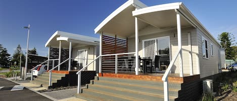 標準套房, 2 間臥室, 廚房 | 露台/庭院