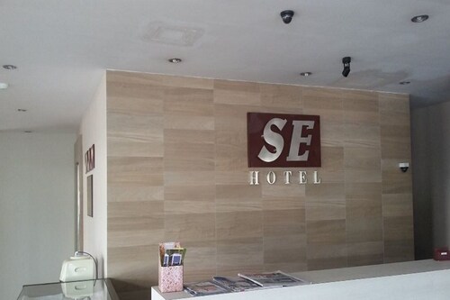 SE Hotel 2